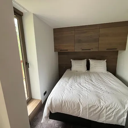 Le 102 Apartment