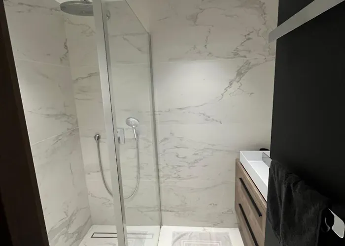 Apartman Le 102